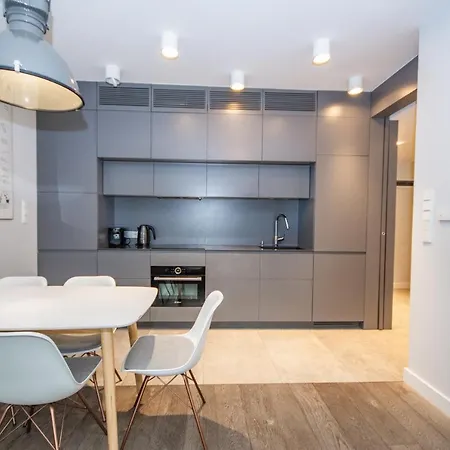 Inpoint Spacious Apartments Near Main Square & Kazimierz District Cracovia Esterno foto