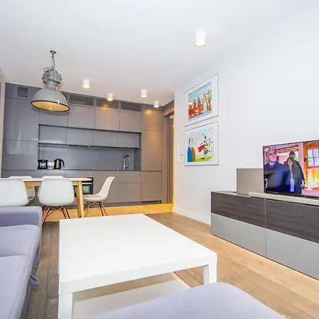 Inpoint Spacious Apartments Near Main Square & Kazimierz District Cracovia Esterno foto