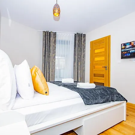 Inpoint Spacious Apartments Near Main Square & Kazimierz District Cracovia Esterno foto
