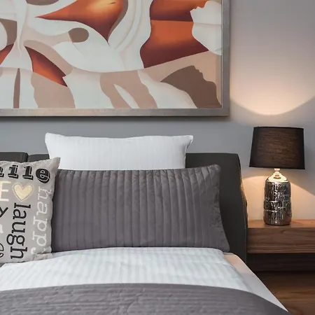 Inpoint Spacious Apartments Near Main Square & Kazimierz District Cracovia Esterno foto