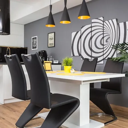 Inpoint Spacious Apartments Near Main Square & Kazimierz District Cracovia Esterno foto