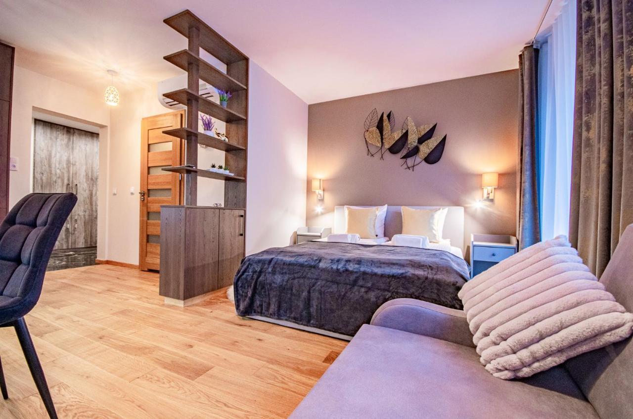 Inpoint Spacious Near Main Square & Kazimierz District Apartment Krakow