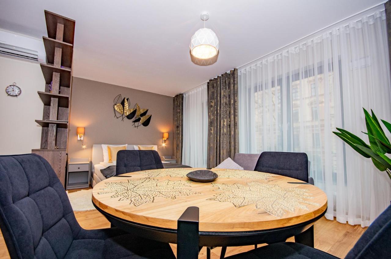 Inpoint Spacious Near Main Square & Kazimierz District Apartment *