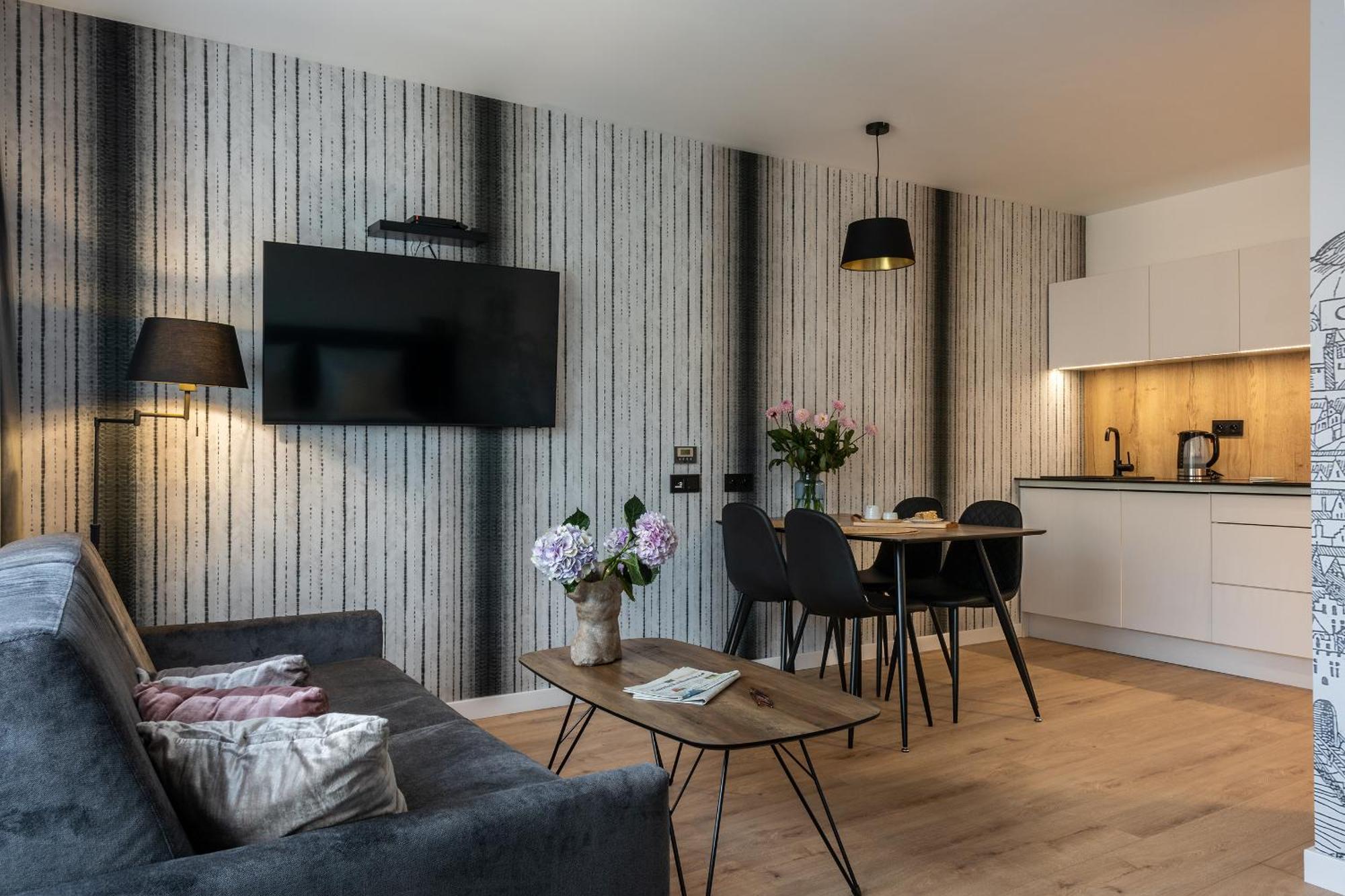 Inpoint Spacious Near Main Square & Kazimierz District Краків