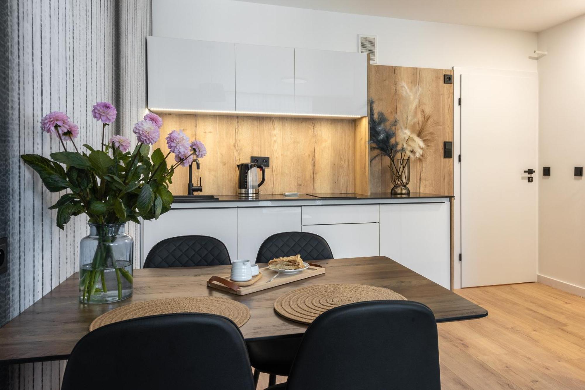 Inpoint Spacious Near Main Square & Kazimierz District Apartment Krakow