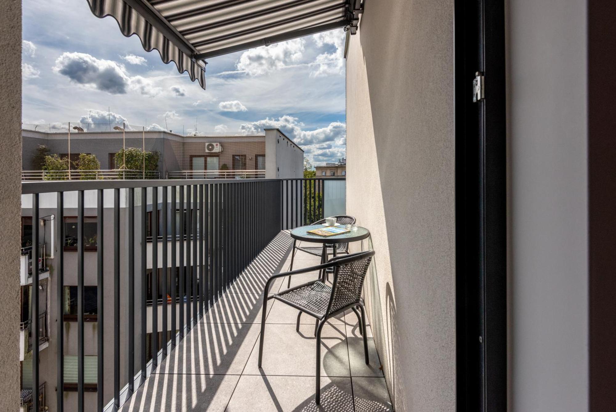 Inpoint Spacious Near Main Square & Kazimierz District Apartment Krakow
