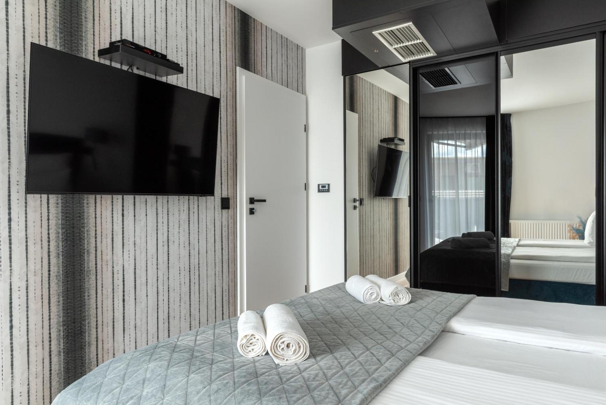 Inpoint Spacious Near Main Square & Kazimierz District Apartment *