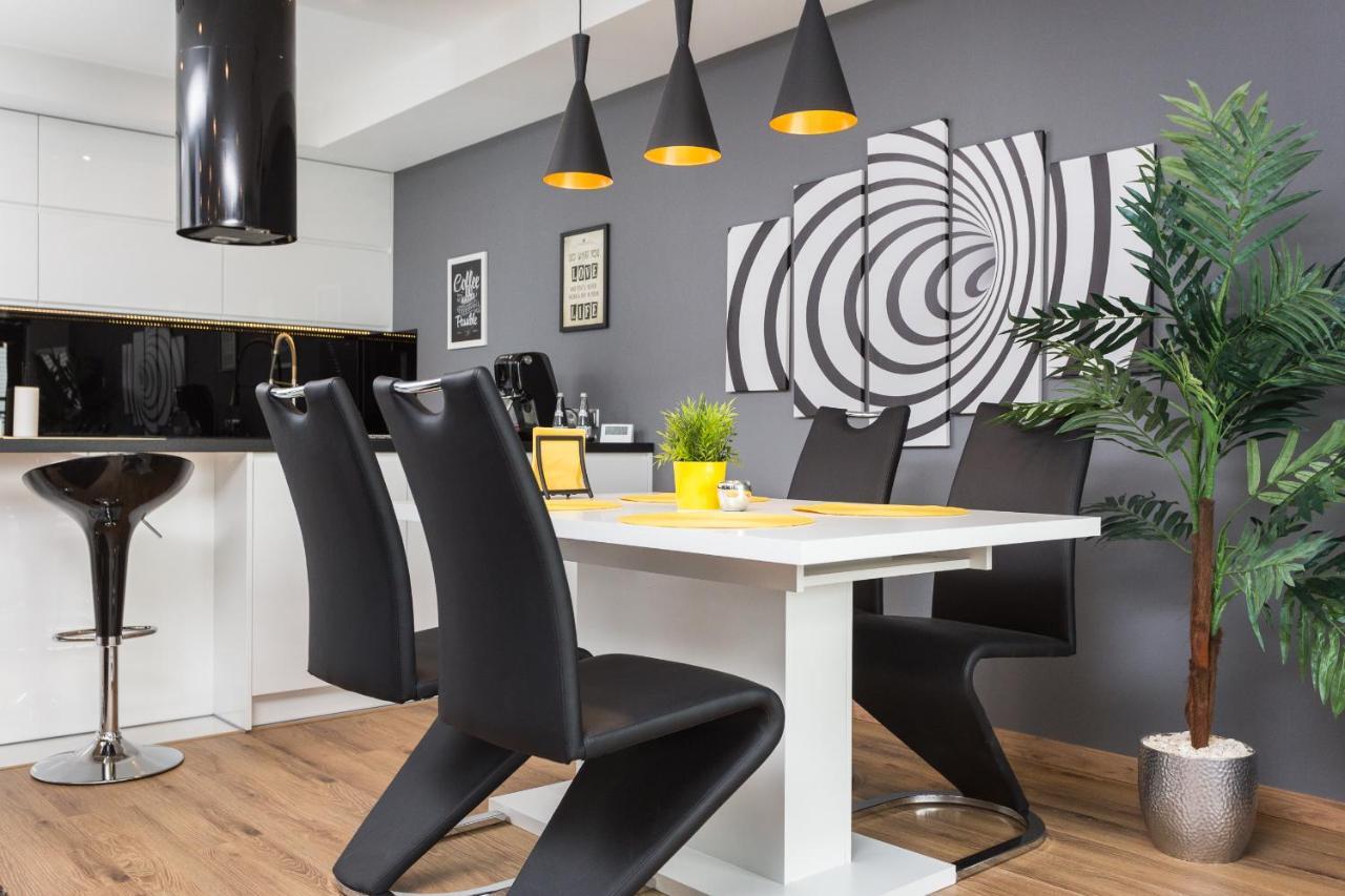 Inpoint Spacious Near Main Square & Kazimierz District Апартаменти *